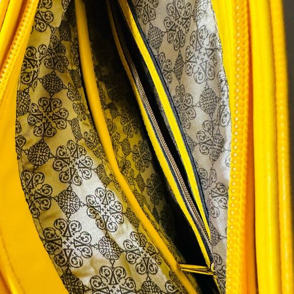 Unbranded Women's Sunshine Yellow Multiple Zipper Shoulder Straps Bag Size OS - Picture 12 of 13